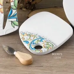 TAGLIERE PER FORMAGGI CON DECORO A TEMA MAIOLICHE E FRASE