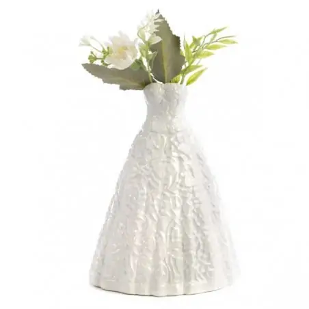 VASETTO VESTITO DA SPOSA CON CUORI 19.4 CM. 