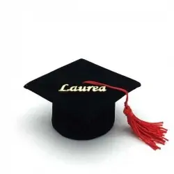 SCATOLINE TOCCO LAUREA NERO CON SCRITTA E NAPPINA CAPPELLO
