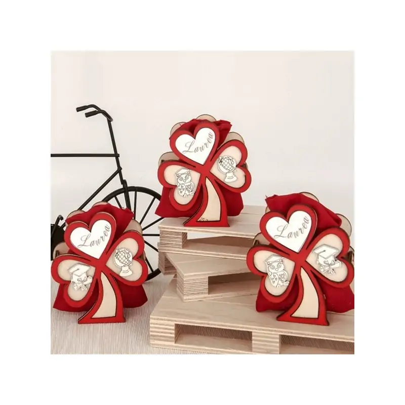 PORTACONFETTI LAUREA IN LEGNO