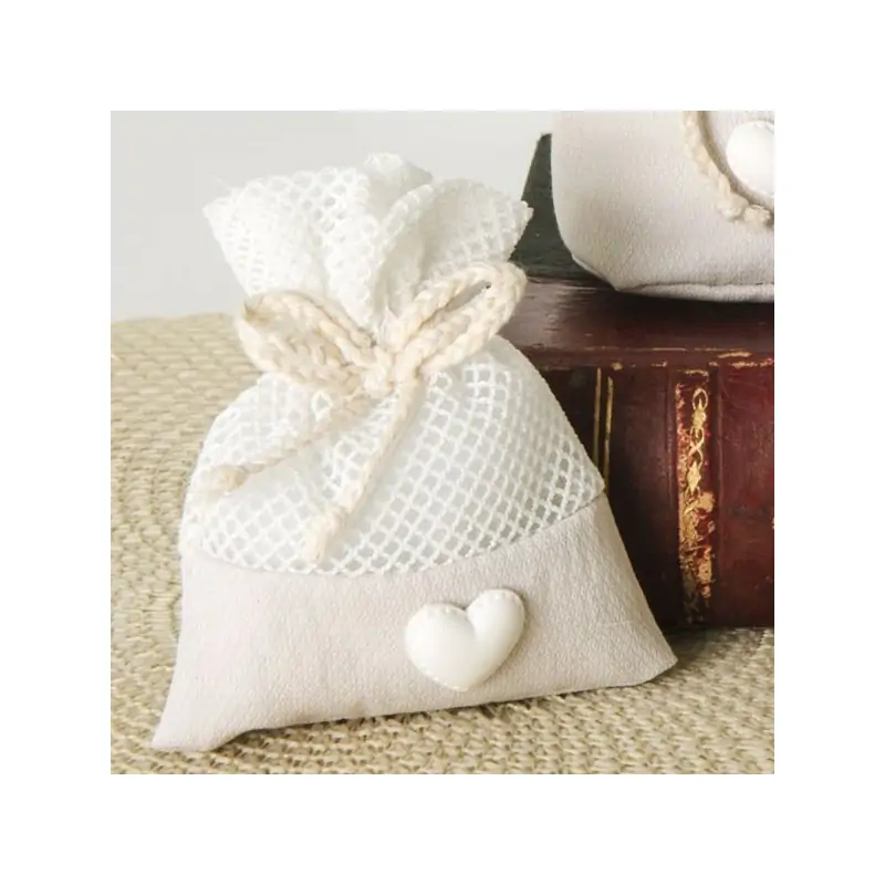 SACCHETTI PORTA CONFETTI BEIGE A RETE CON CUORE ECONOMICI