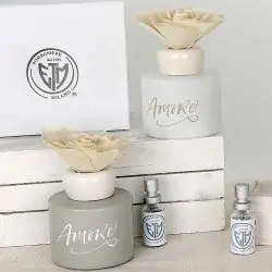 Profumatore Ambiente con Fiore Bomboniere in Vetro Scritta Amore