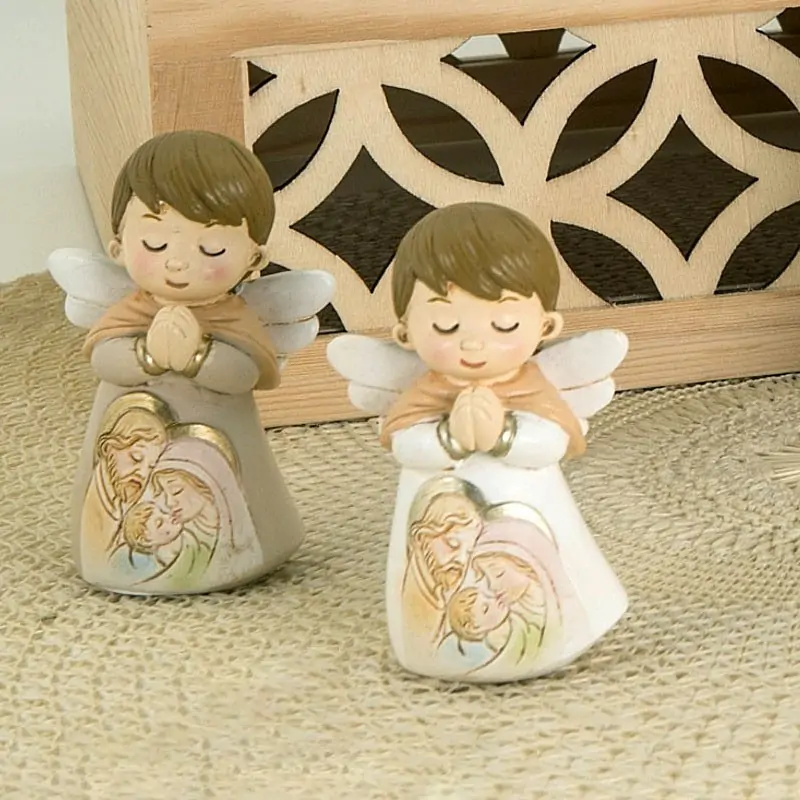 Bomboniere Angioletti in resina con Sacra Famiglia Idee